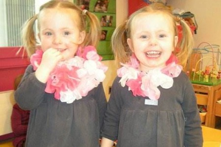 Kabouterland twee meisjes.jpg