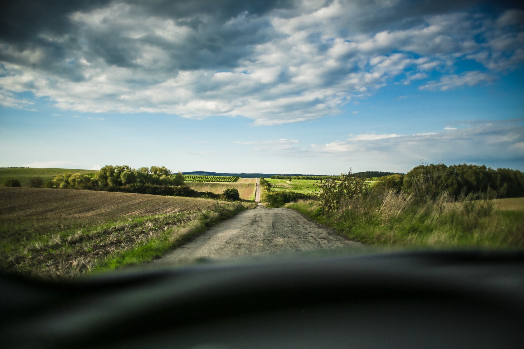 weg velden landschap auto 22 09 2014 (picjumbo).jpg